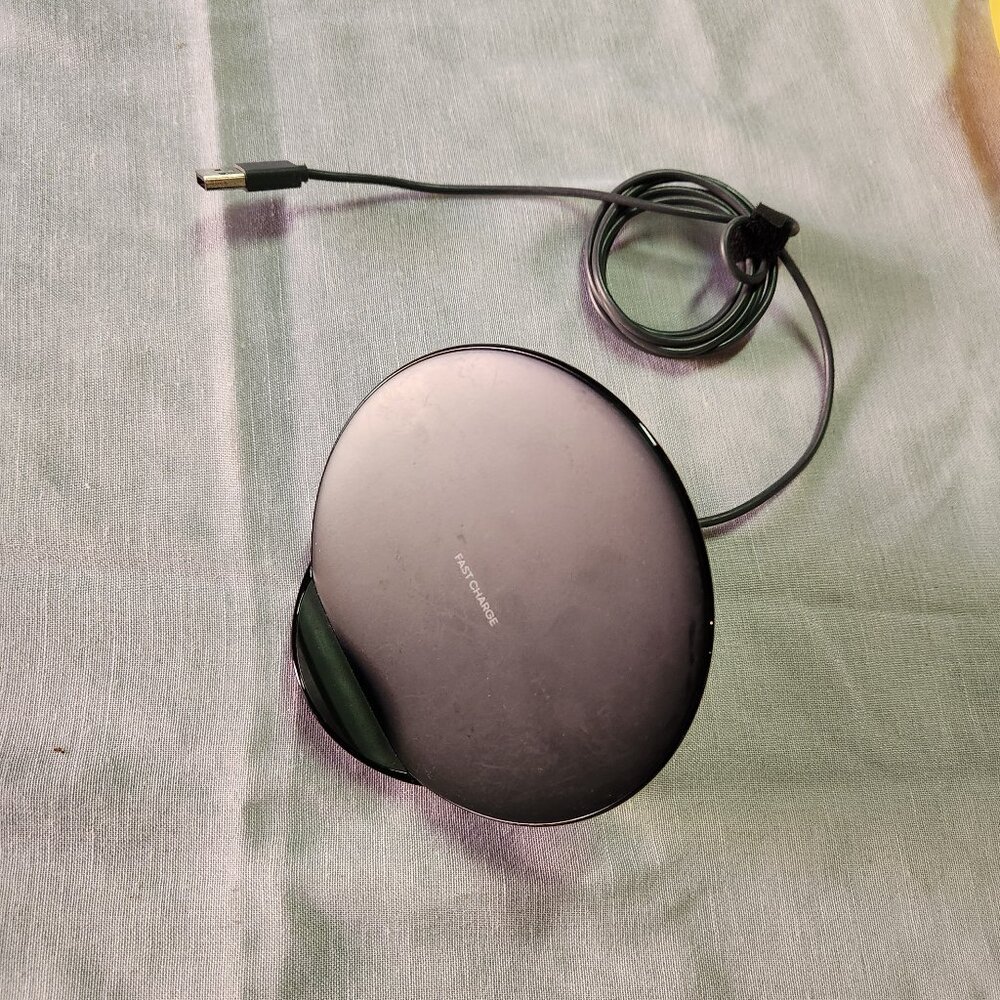 Samsung Wireless Fast Charger